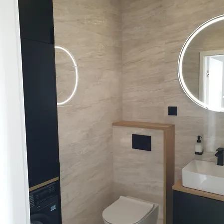 W Centrum Wroclawia Odra Tower فروتسواف