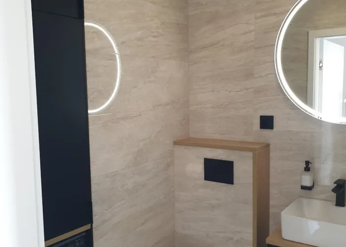 W Centrum Wroclawia Odra Tower Wroclaw